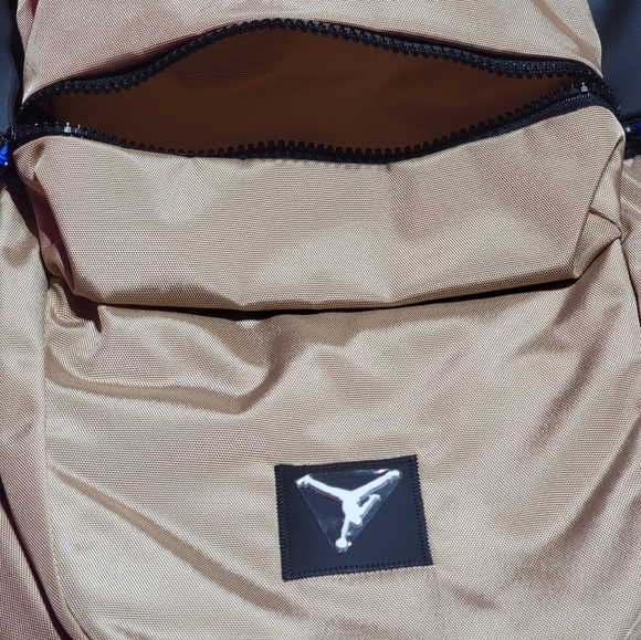 NEW Nike Air Jordan Hemp Large Backpack - Picture 4 of 8